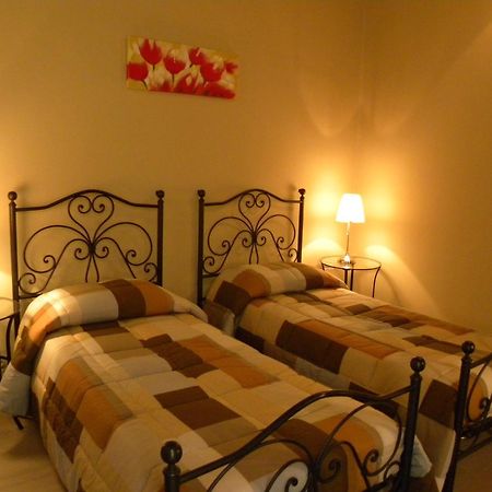 B&B Residenza Umberto Catánia Buitenkant foto