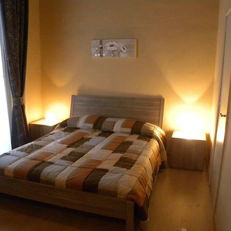 B&B Residenza Umberto Catánia Buitenkant foto